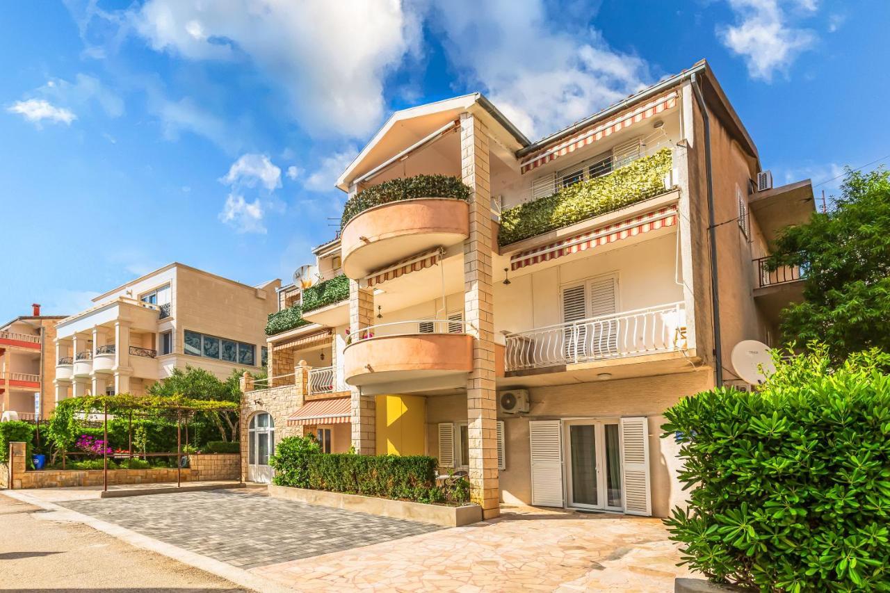 Apartments Daniela Makarska Exterior foto