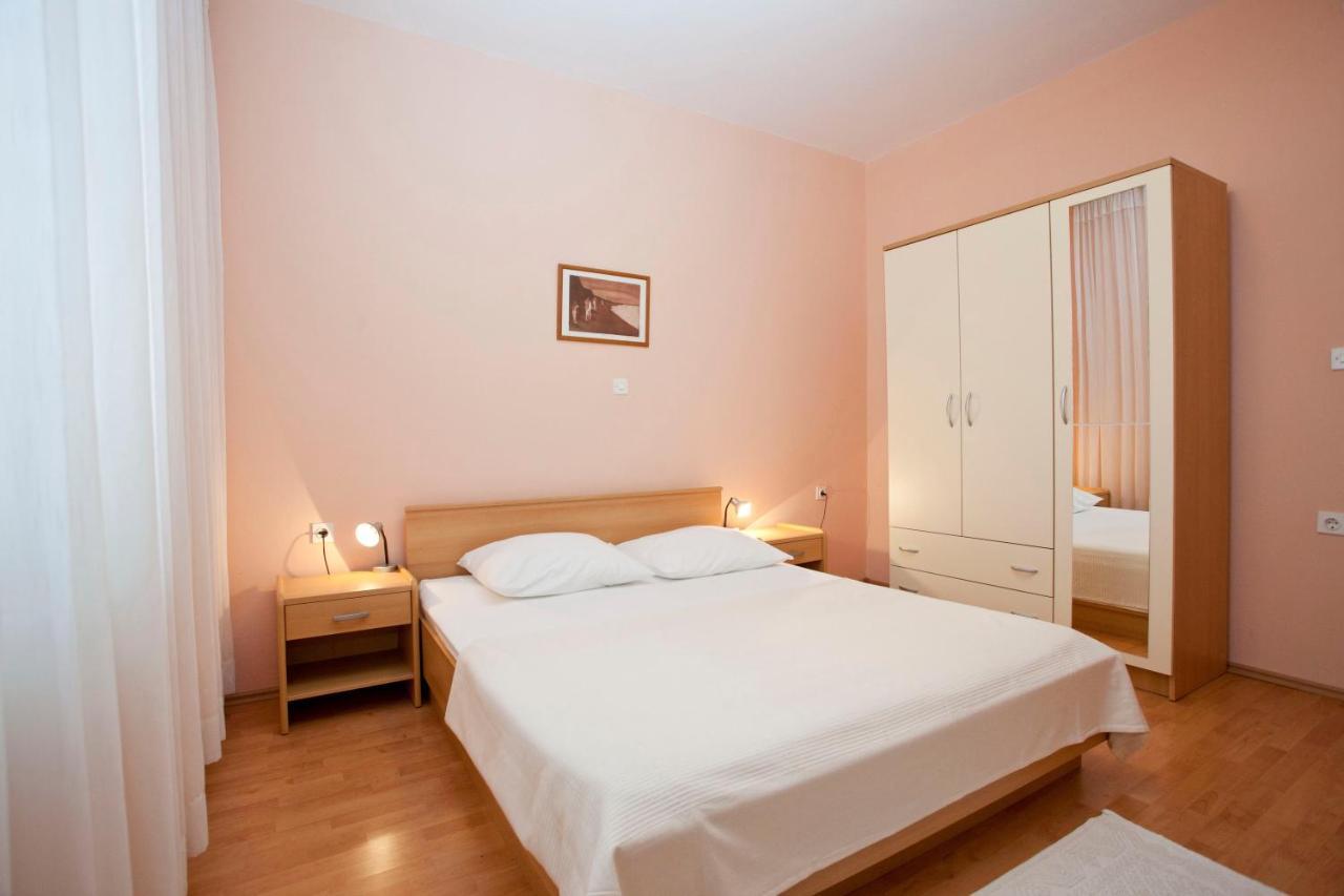 Apartments Daniela Makarska Habitación foto